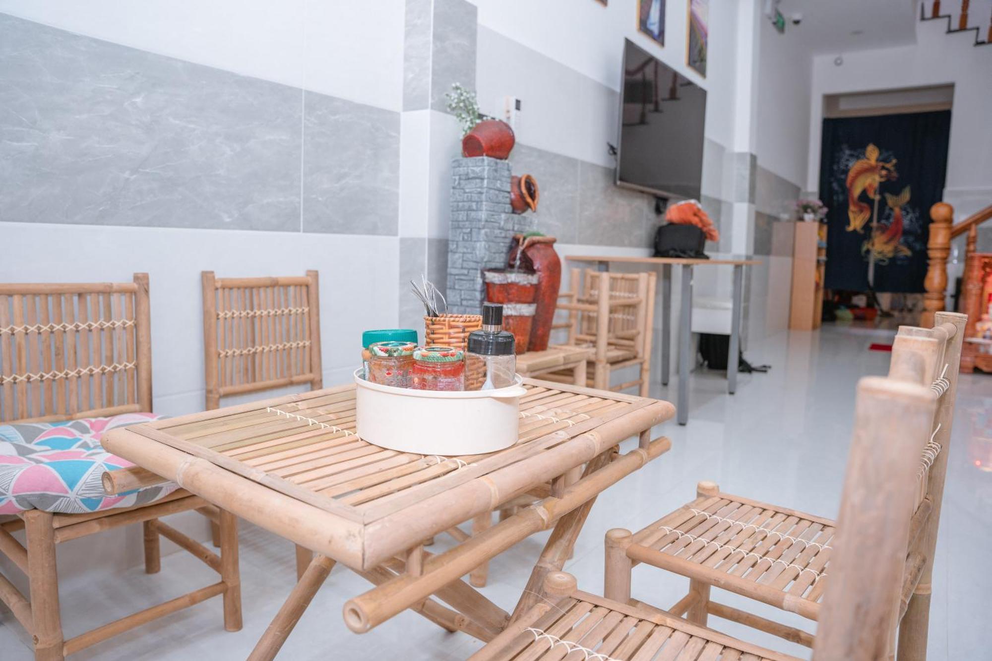 Aloha Saigon Premium Hostel By Local Travel Experts - Newly Opened, Less-Touristy Location, Spacious Rooms, Glass Shower Bathroom, Free Breakfast & Walking Tour Cidade de Ho Chi Minh Exterior foto
